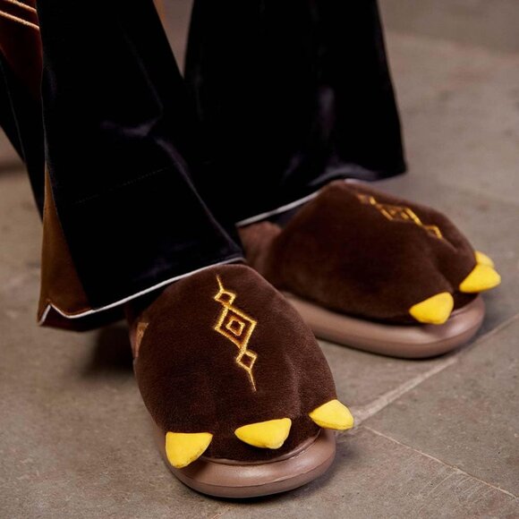 ⚡Women Brown Zhongli Impression Apparel Series Exuvia Fluffy Bedroom Slippers - Picture 3 of 6